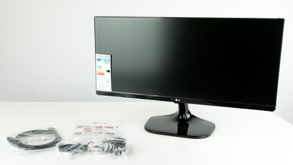 LG 25UM58P 25"